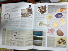 Load image into Gallery viewer, Encyclopaedia of Malaysia Vol 6 : The Seas