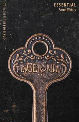 Hachette Essentials: Fingersmith /Bp - BookMarket