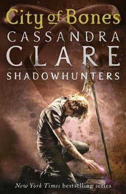 Mortal instruments 01 City Of Bones /P - BookMarket